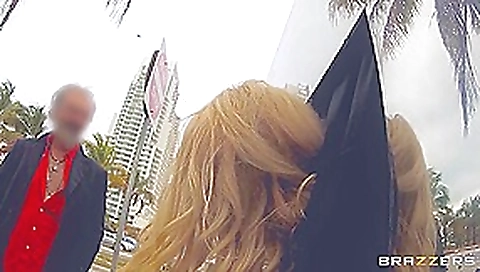 Brazzers Exxtra: Public Fuck Stunt On The Street. Alexis Monroe Brazzers Exxtra: Public Fuck Stunt On The Street. Alexis Monroe