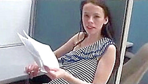 Amateur - Creampie In The Library