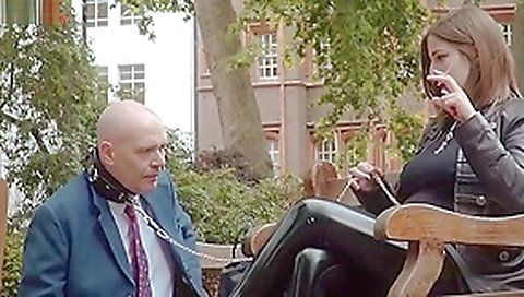 CRUEL ENGLISH FEMDOM - VERY PUBLIC FOOT SLAVE Full length.Mistress Evilyne CRUEL ENGLISH FEMDOM - VERY PUBLIC FOOT SLAVE Full length.Mistress Evilyne