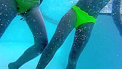 MIX of great college girl asses at the Public Pool