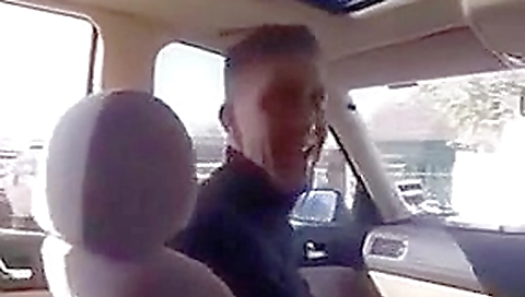 Slutty woman gets fucked outside in public