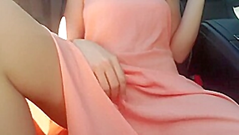 Fit college girl, Callie May, masturbates in car Fit college girl, Callie May, masturbates in car