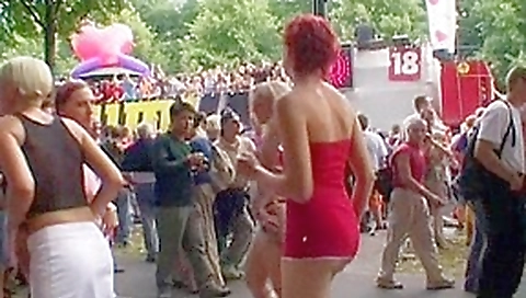 Amateur girls fucking in public and in nature Amateur girls fucking in public and in nature