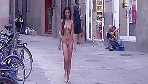 Girl nude in the streets and nightclubs