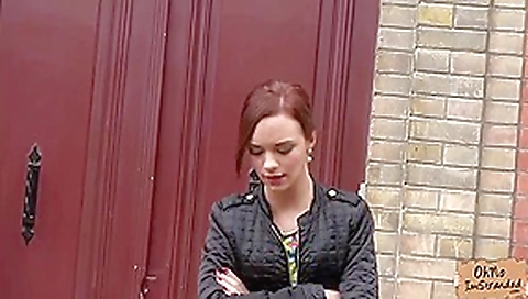 Hot French babe in her amateur car sex