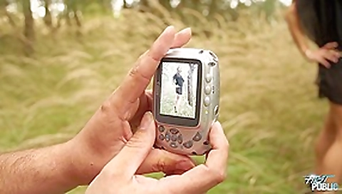 Skinny girlfriend gets fucked outdoors