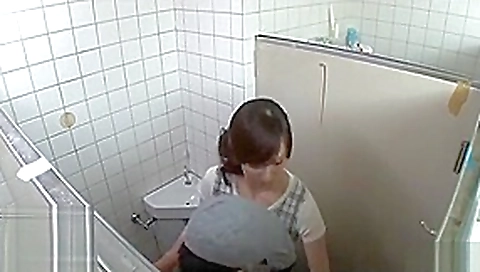 Reiko Sawamura toilet fuck