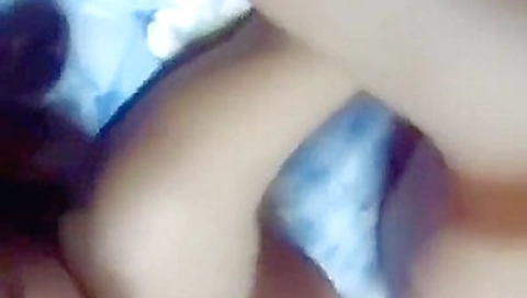 Indian beautiful ladki ko saare dost milke choda Indian beautiful ladki ko saare dost milke choda