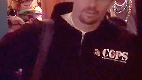 Everyone Goes Howling Mad At Mardi Gras Everyone Goes Howling Mad At Mardi Gras