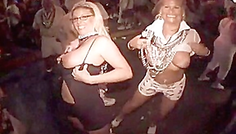 Girls In Mardi Gras Madness Of Tits Girls In Mardi Gras Madness Of Tits