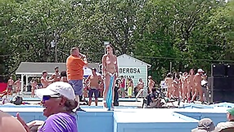 Nudes-a-poppin 2016 - 006