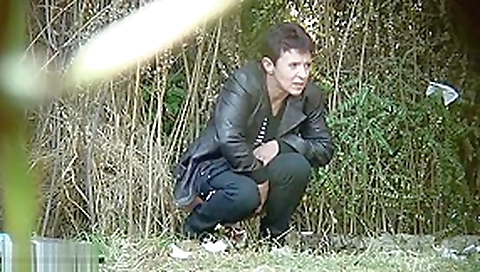 Outdoor Public Peeing Girls 1 Outdoor Public Peeing Girls 1
