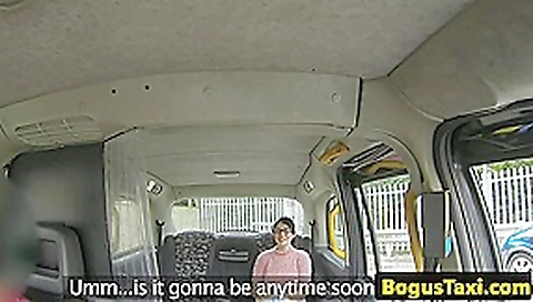 Squirting taxi brit fucked by bogus cabbie