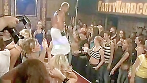 Crazy Group Sex, Public adult clip