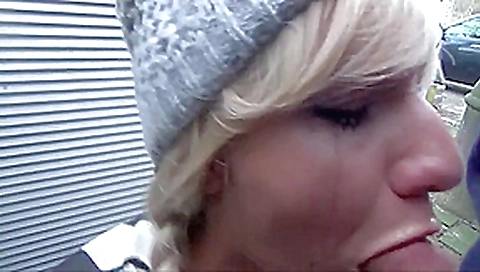 Zum backshop mit wichse in der fresse! Cumwalk!