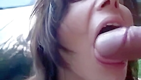 Filmo mia moglie scopata all'aperto da due sconosciuti Filmo mia moglie scopata all'aperto da due sconosciuti