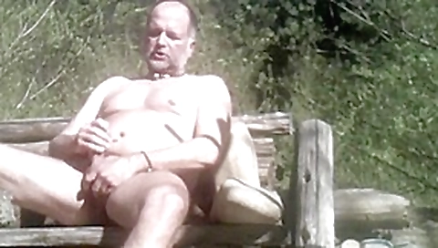 Outdoor orgasm cumpilation