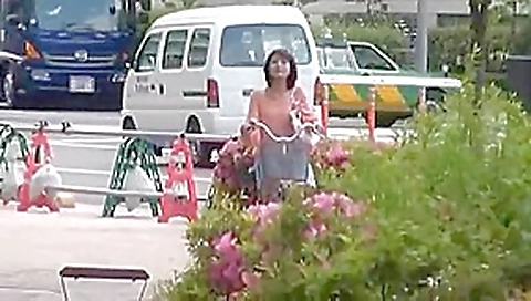 Amazing Japanese girl Yuki Natsume in Hottest Close-up, Facial JAV video