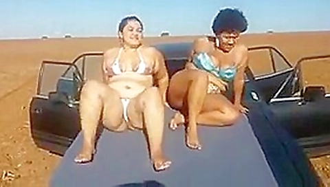 Mary sua amiga Lilia do Casal Ro LII se exibindo 1 Mary sua amiga Lilia do Casal Ro LII se exibindo 1