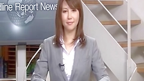 Real Japanese news reader two Real Japanese news reader two