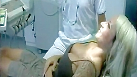 Dentist fucked his teen 18+ patient