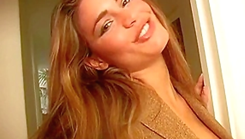 Gabriella - flasher slut 1 Gabriella - flasher slut 1