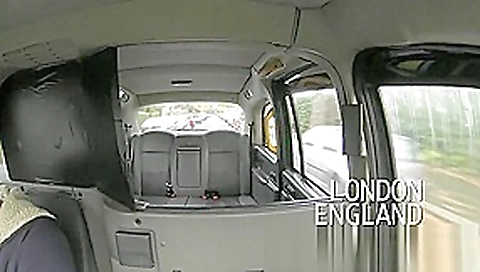 i Woman fucks on cam for boyfriend to watch