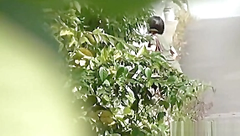 Kinky Asians Piss Outside