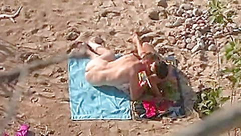 Oral Stimulation sex in 69 on a beach