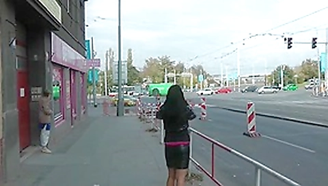 Hawt real hotty in outdoor fucking Hawt real hotty in outdoor fucking