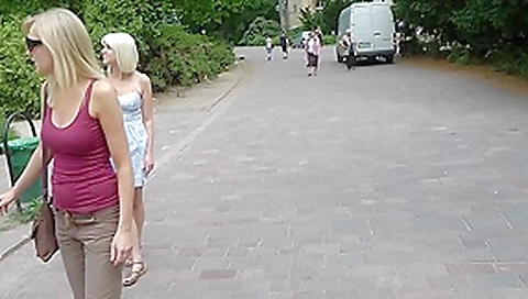 Hot brunette has fuck in a forest