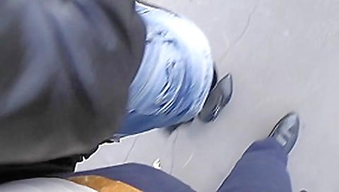 Public blowjob from a beauty
