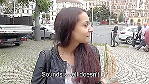 Real amateur brunette Eurobabe Lili Devil railed for some cash