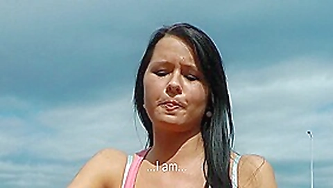 Big tits Eurobabe Mia boned for money