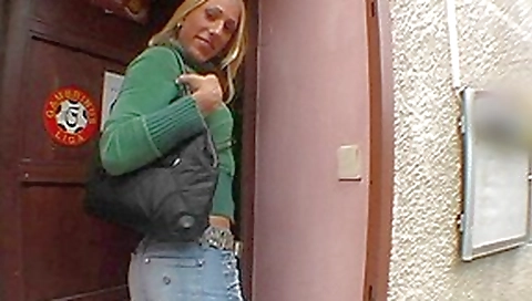 Nikol extremely Picante