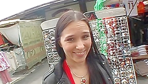 Shy Girl Goes Decent Exposure In Public