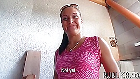 Sexy amateur lady boxer pussy fucked for some money