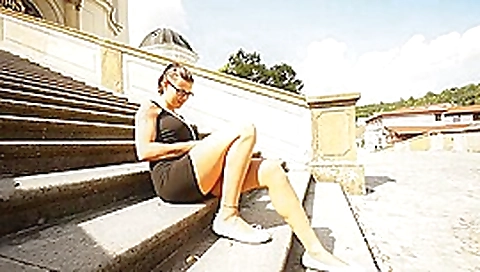 Buying beautys pussy with money