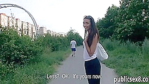 Amateur tight girl fucked in the woods in exchange for cash