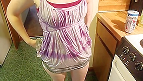 Cheyenne in hot amateur girl fucks and sucks dick in a car