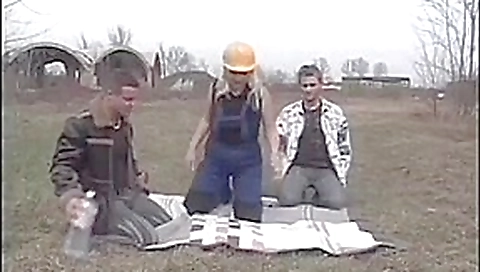 Amateur - Outdoor BiSex MMF